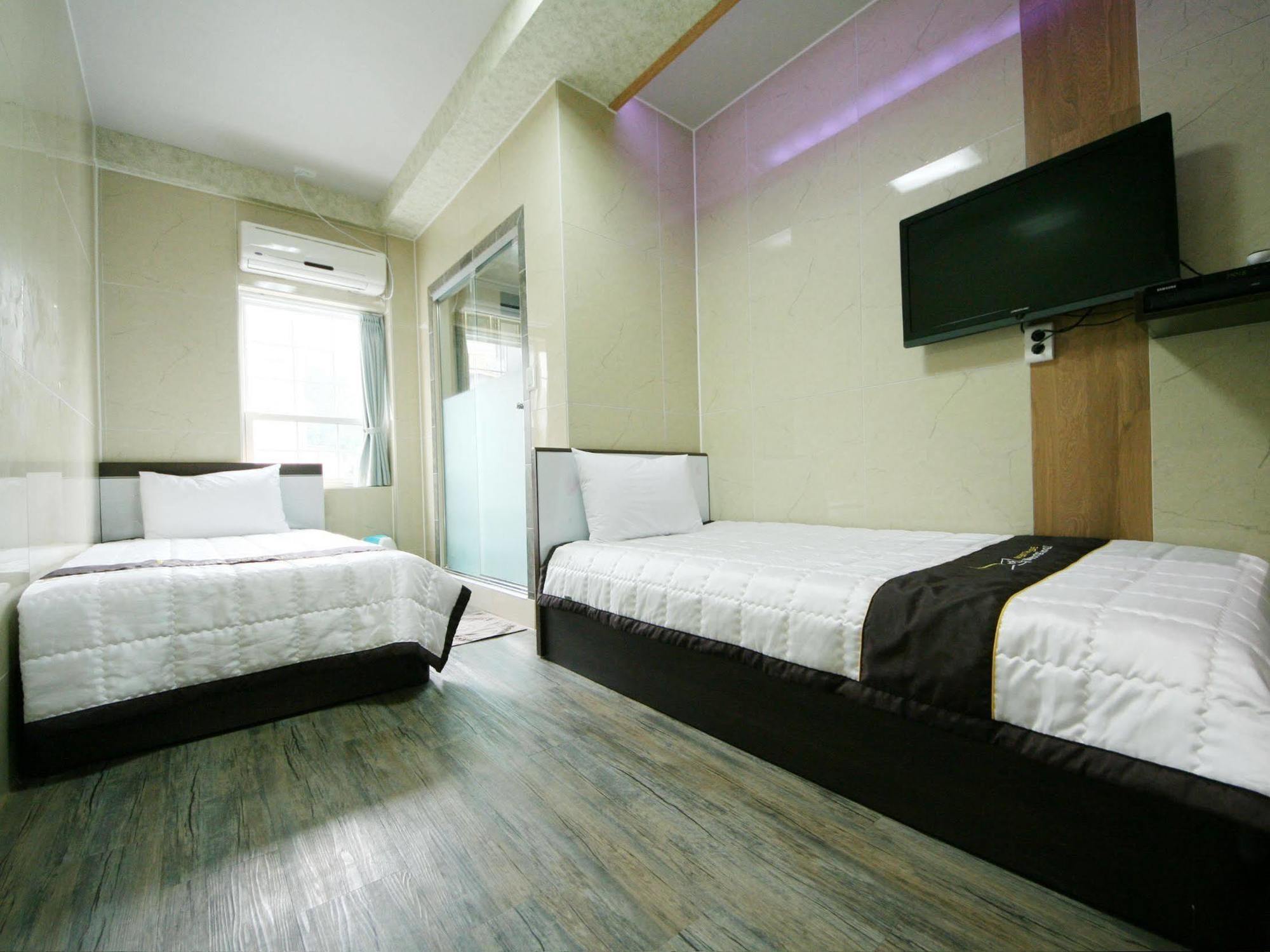 Guesthouse Myeongdong 2 Seoul Eksteriør bilde